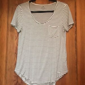 Hollister must-haves T-shirt